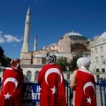 tourkales mantila simaia agia sofia 10 07 2020